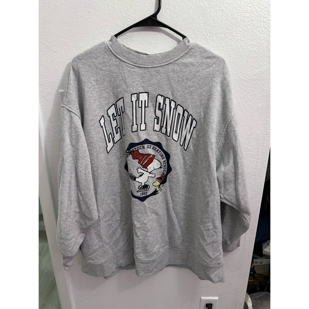 Oversized snoopy holiday sweater